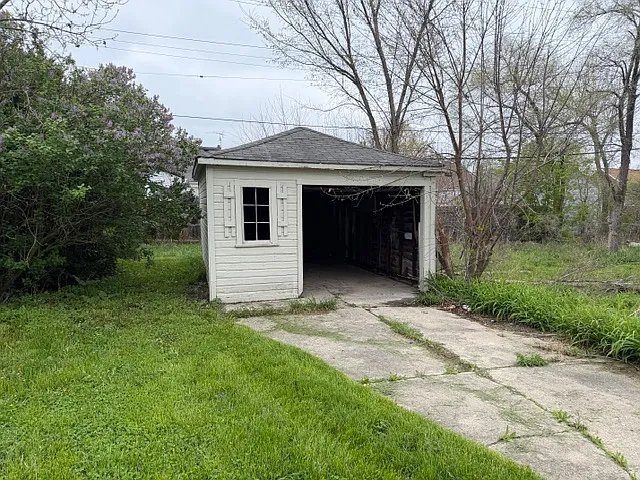 10869 Nottingham Rd — Photo 15