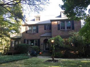 2215 Marsh Rd, Wilmington, DE 19810