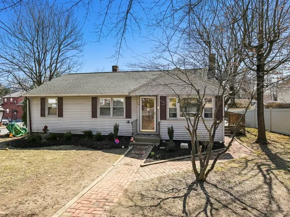 76 Gates Ln, Worcester, MA 01603