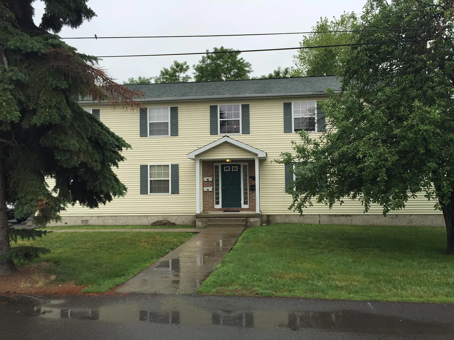 2 bed, 800 sqft, $1,000 — Photo 2