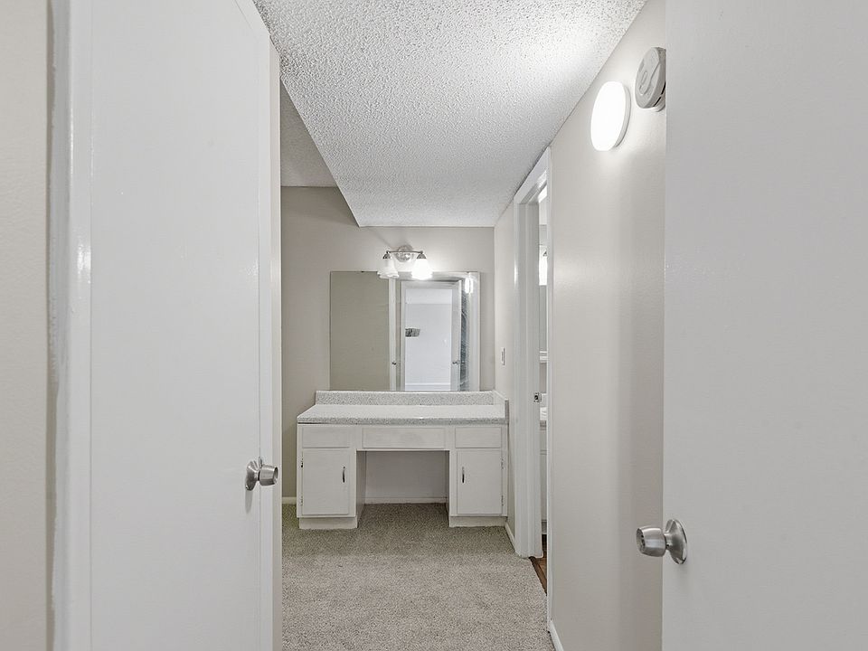 Welcome to Wymore 360 Apartments, where modern design meets comfort. This spacious layout features a stylish vanity area and ample natural light, perfect for your daily routines. Don't miss your chance to call this place homeschedule a tour today!