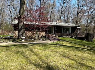 813 E Brooks Rd, Midland, MI 48640