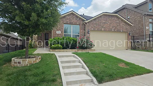 3608 Bastrop St Photo 1