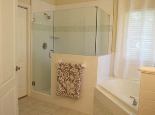 1476 Lake Forest Ln, McDonough, GA