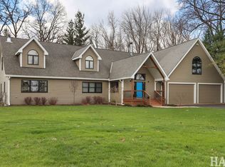 4321 Lakewood Rd, McHenry, IL