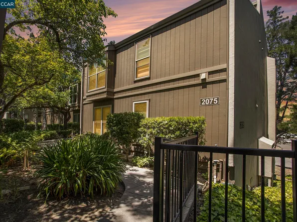 2075 Ascot Dr Unit 221, Moraga, CA 94556
