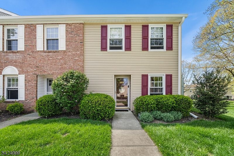 1st image of 268 Gettysburg Way