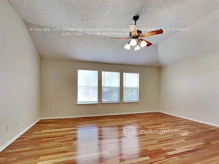 4904 Palm Ridge Dr — Photo 10