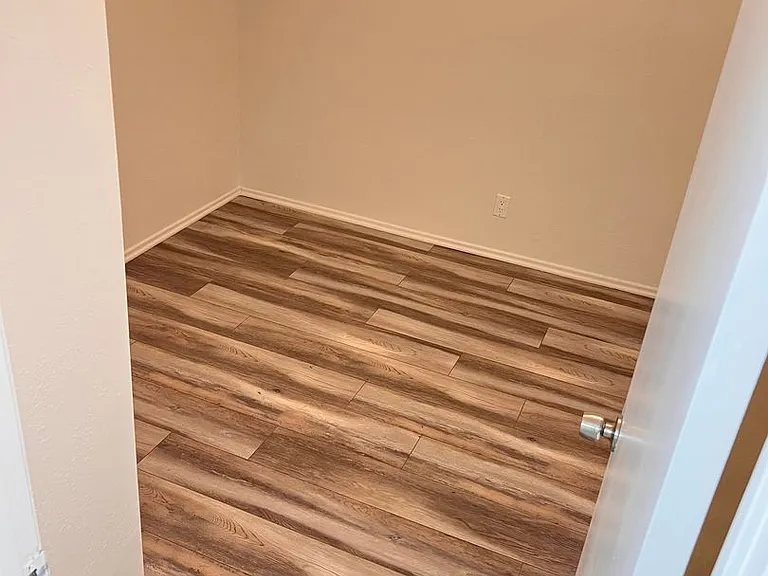 Woodpark — Photo 2