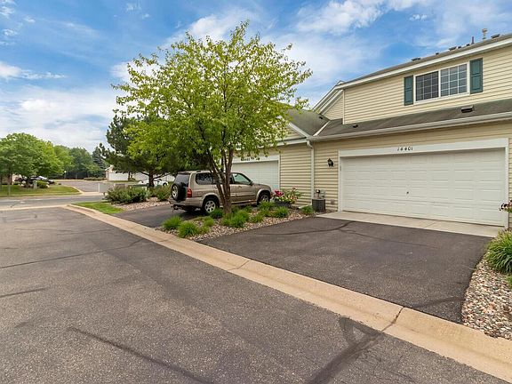 4th image of 14401 Banyan Ln