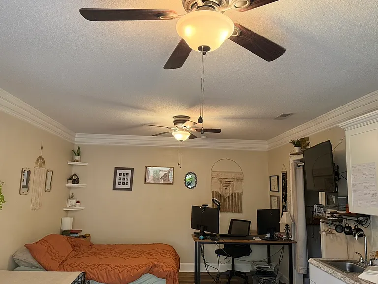 1185 Johnson Rd #A — Photo 4