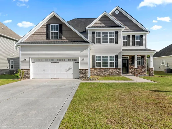 260 Cuddy Ct, Sneads Ferry, NC 28460