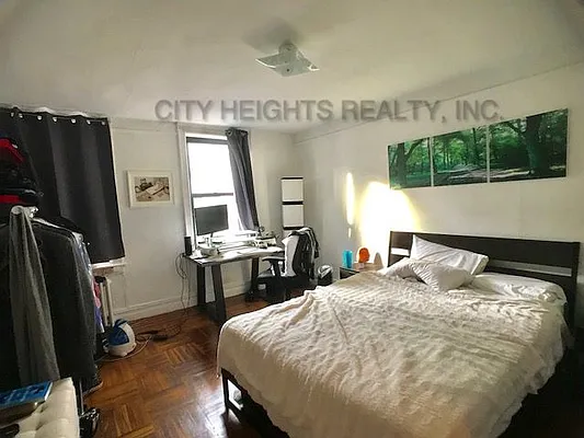 Rented by City Heights Realty | media 18