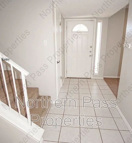 2348 Mermaid Dr — Photo 3