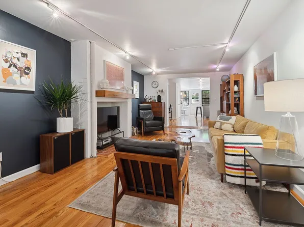 64 E 3rd St APT 1A, Manhattan, NY 10003