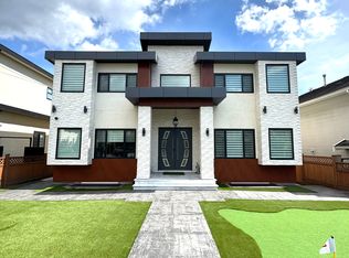 8118 12th Ave, Burnaby, BC
