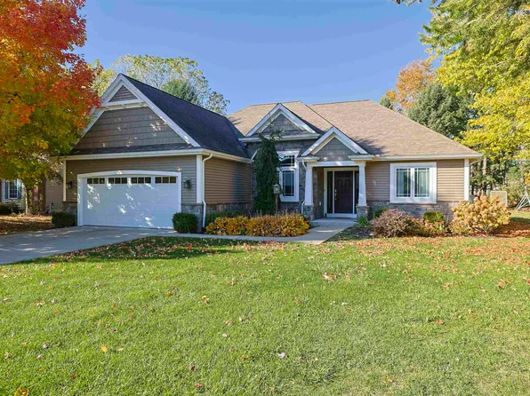 4627 Pier Ct, South Bend, IN 46628