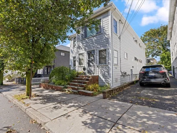 26 Francis St, Everett, MA 02149