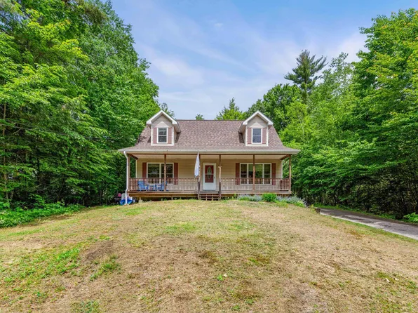 11 Spruce Road, Middleton, NH 03887