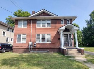 911 W Russell St, Peoria, IL 61606