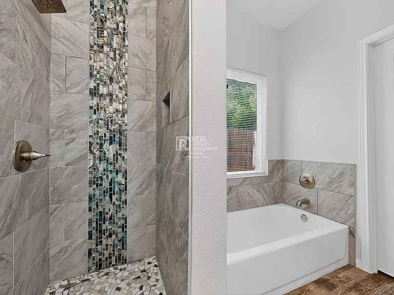 5838 Humbert Ave — Photo 25
