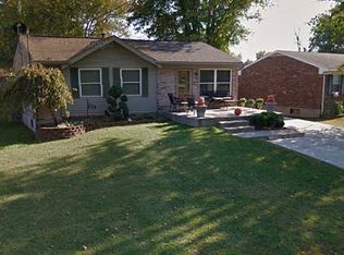 1271 Summitt Dr, Louisville, KY 40229
