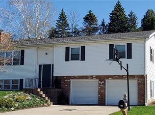 903 Ruth Ave, Erie, PA 16509