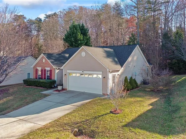 4669 Carlton Ct, Walkertown, NC 27051