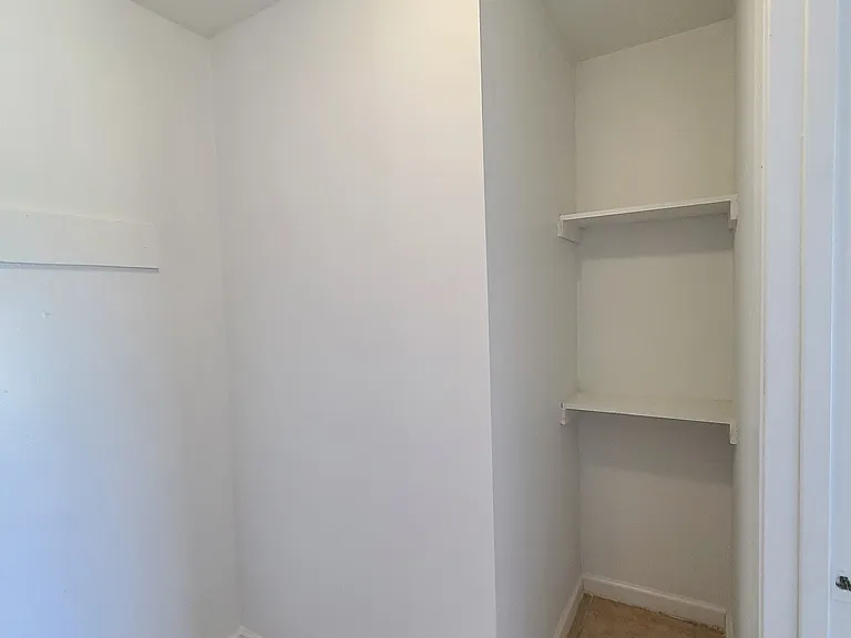 1911 Southmore Ave — Photo 14