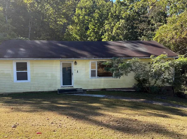 1 Fox Chase St, Rossville, GA 30741