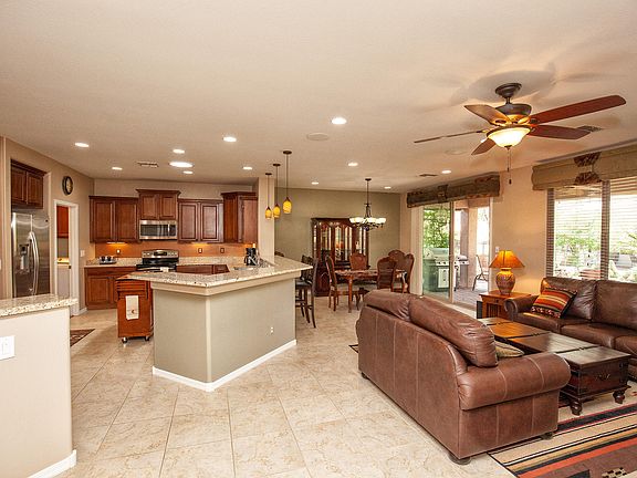 3rd image of 26250 W Horsham Dr