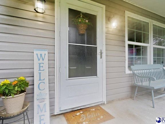5th image of 811 Tinkerbell Ln