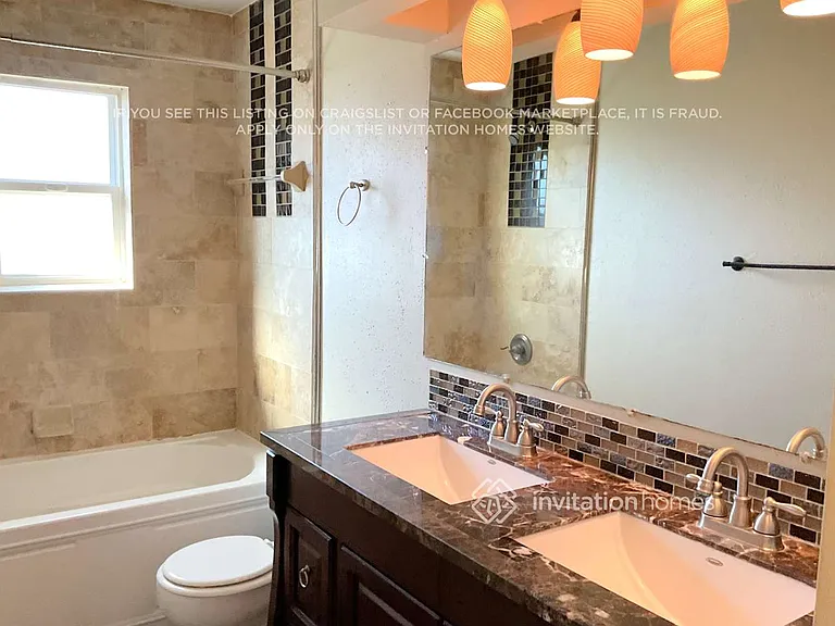 2835 Pilgrims Point Dr — Photo 12