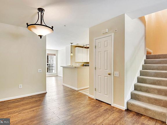 5th image of 11212 Edson Park Pl #10