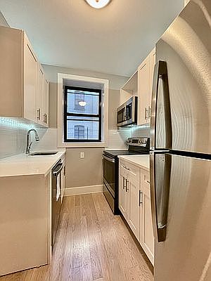 2nd image of 83 Woodruff Ave #2E