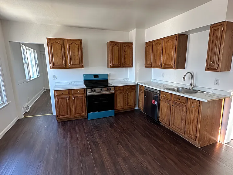 1004 Mason St #2 — Photo 2