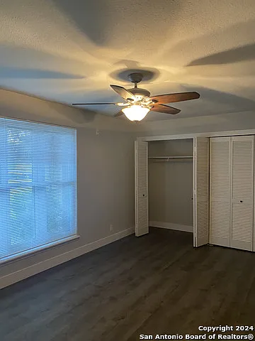 9526 Dunhill — Photo 17