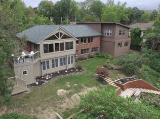 4466 Lower River Rd, Lewiston, NY 14092