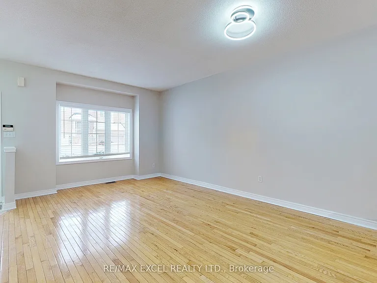 24 John Gary Dr — Photo 4