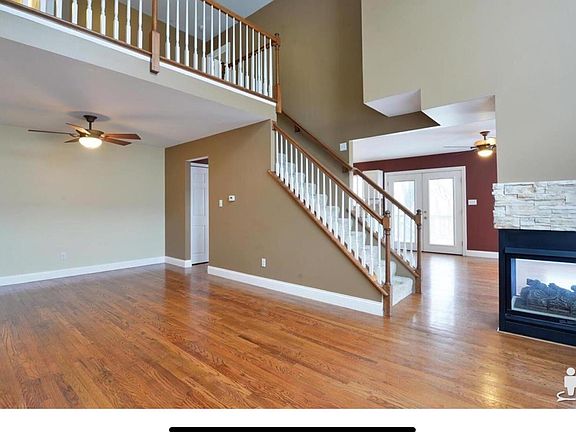 2nd image of 15955 Sandalwood Creek Dr
