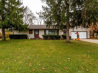 19137 Temple Dr, Strongsville, OH 44149