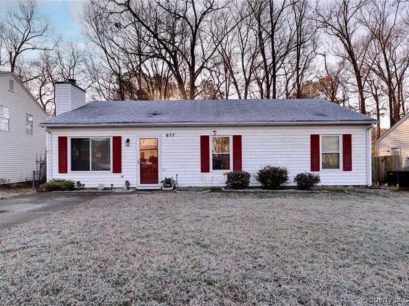 657 Trails Ln, Newport News, VA 23608