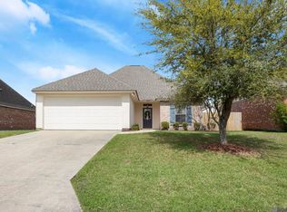 40462 Cross Creek Ave, Gonzales, LA 70737
