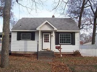 219 N Raymond St, Griffith, IN 46319