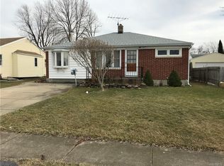 4819 Chapman Pkwy, Hamburg, NY 14075