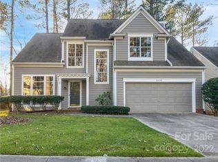 6009 Elm Cove Ln, Charlotte, NC 28269