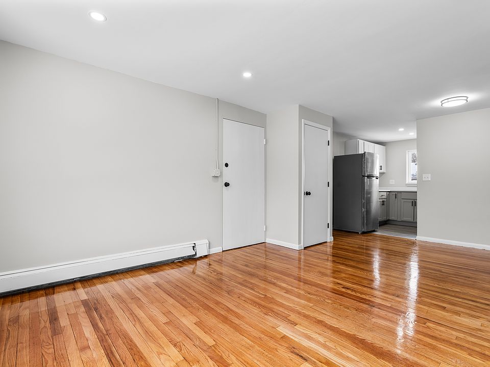 1st image of 62 N Paul St #6