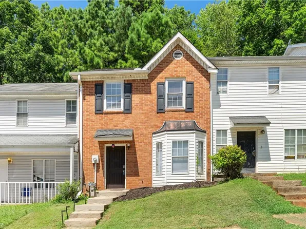 7220 Crestside Dr, Mableton, GA 30168