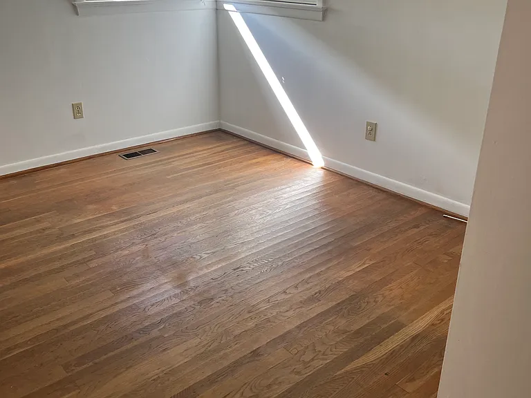 3002 Butternut Dr — Photo 8