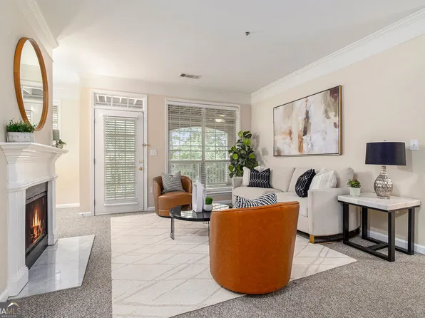 925 Sandringham Dr, Milton, GA 30004